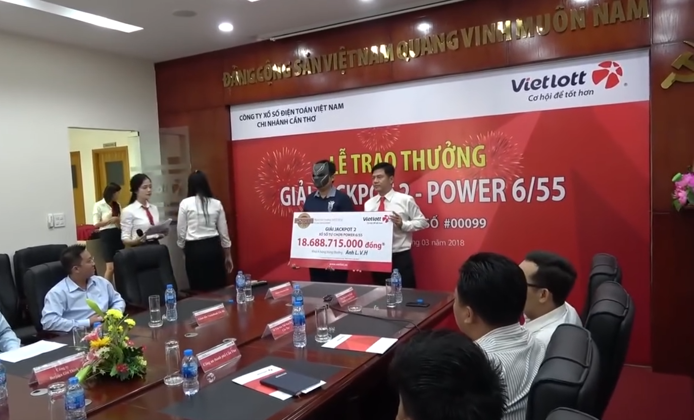 Trao thưởng diễn ra minh bạch dưới sự giám sát của cơ quan chức năng